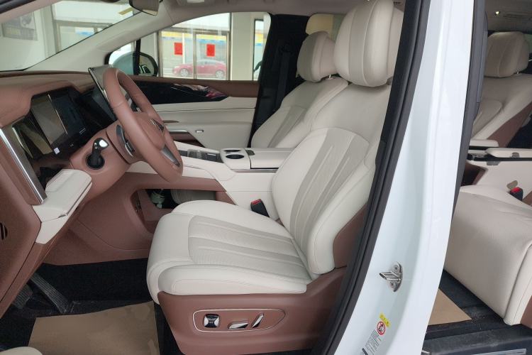 Used BYD Xia 2025 DM-i 1.5T 180km Beyond Edition