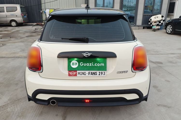 Used  MINI 2023 1.5T COOPER Artist