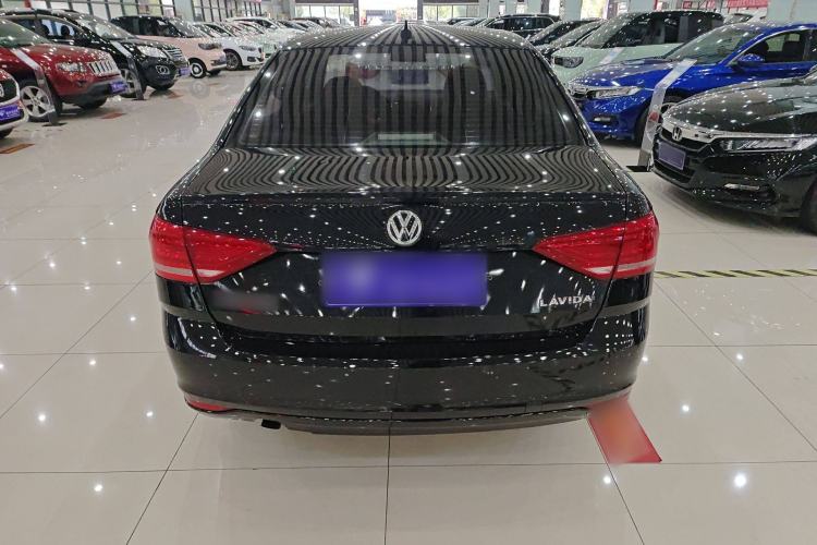 Used Volkswagen Lavida 2017 1.6L Automatic Fashion Edition
