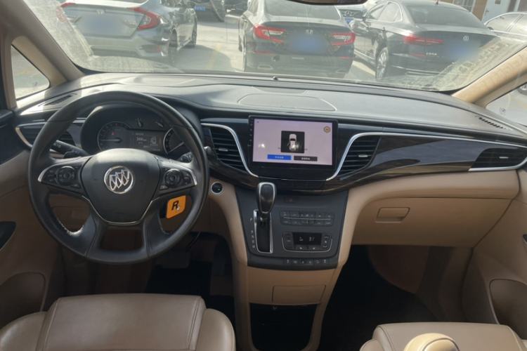 Used Buick GL8 2018 ES 28T Premium Model China VI Standard
