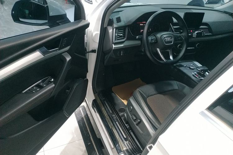 Used Audi Q5L 2020 40 TFSI Prestige Edition
