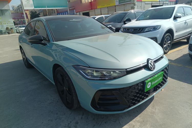 Used Volkswagen Passat 2025 Pro 380TSI Starry Dragon Luxury Edition