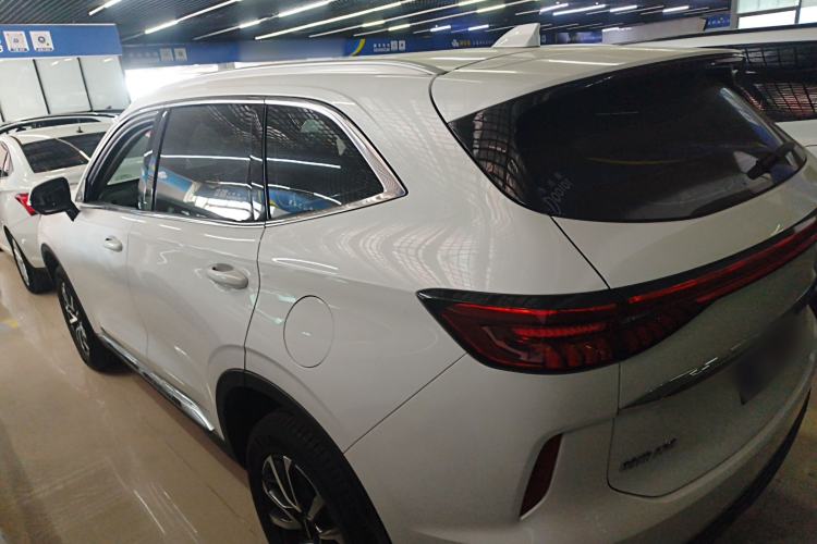 Used Haval H6 2024 1.5T Two-Wheel-Drive Classic Edition
