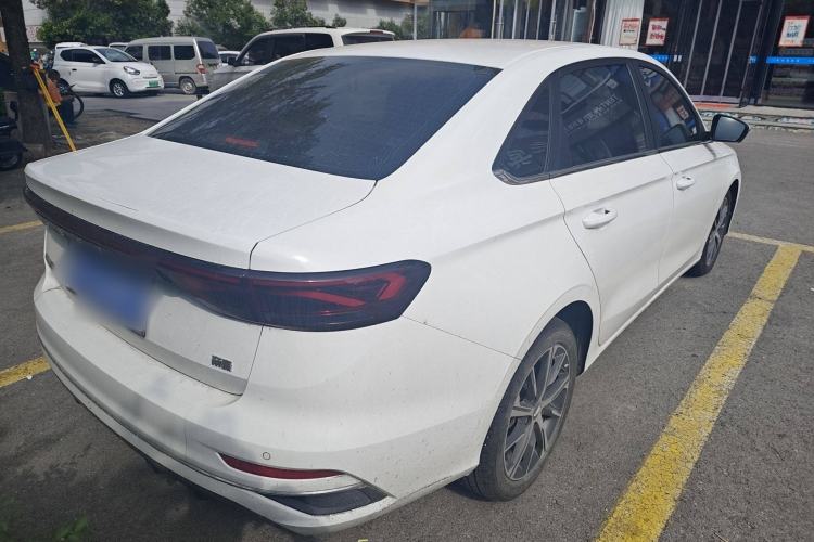 Used Geely Auto Emgrand 2022 4th Generation 1.5L CVT Luxury Model
