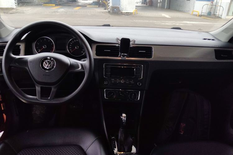 Used Volkswagen Santana 2015 Haval H6 1.6L Automatic Comfort Model
