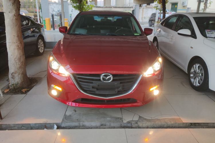 Used Mazda Mazda 3 Axela 2016 Sedan 1.5L Automatic Comfort Model