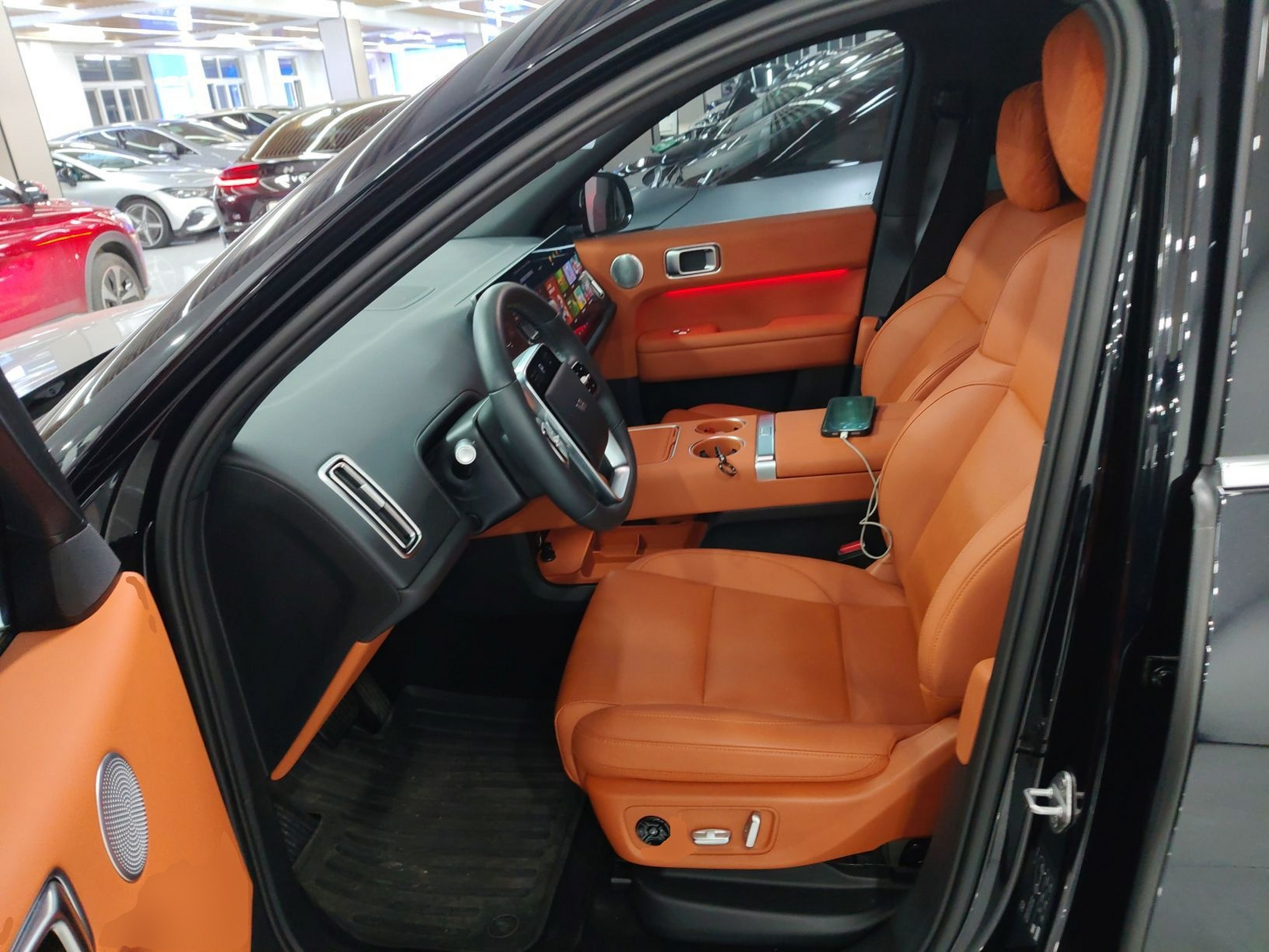 Переднее сиденье в автомобиле