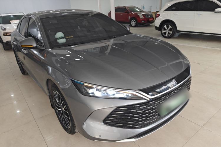 Used BYD Qin L 2024 DM-i 120KM Excellence Model
