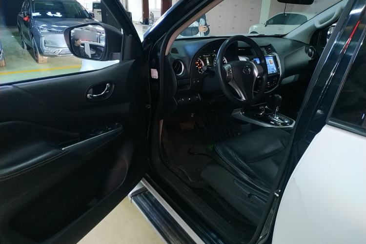 Used Nissan Terra 2018 2.5L Automatic 2WD Luxury Edition
