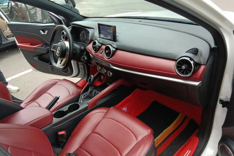 Used Dongfeng Fengon 500 2022 1.5L CVT Enjoyment Version
