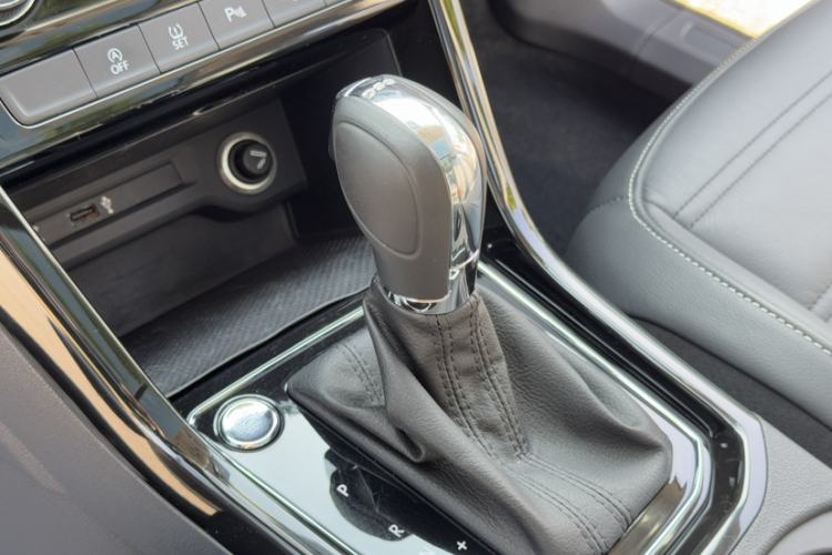 Used Volkswagen Touran 2016 Volkswagen Touran L 330TSI DSG Luxury Edition