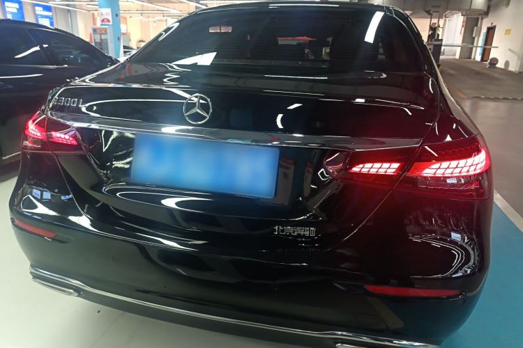 Used Mercedes-Benz E-Class 2021 E 300 L Stylish Model
