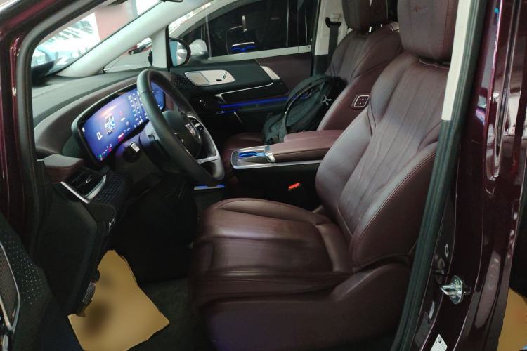 Used Buick Century 2023 2.0T Six-Seater Yinshi Edition