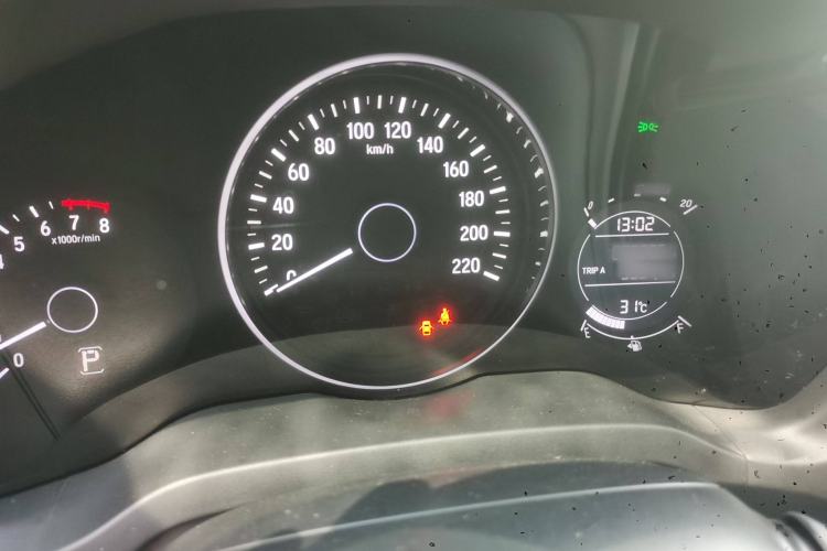 Used Honda Vezel 2020 1.5L CVT Pioneer Edition
