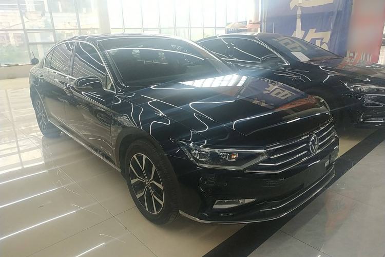 Used Volkswagen Magotan 2020 330TSI DSG Leading Model
