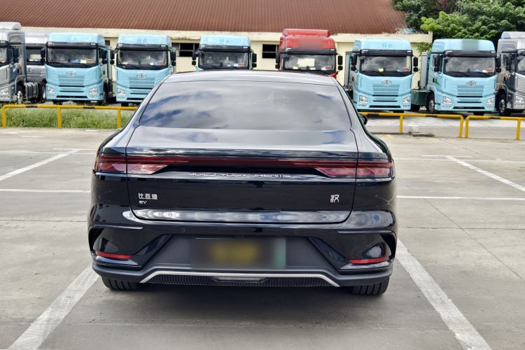 Used BYD Han 2023 EV Champion Edition 605KM Front-Drive Premium Model
