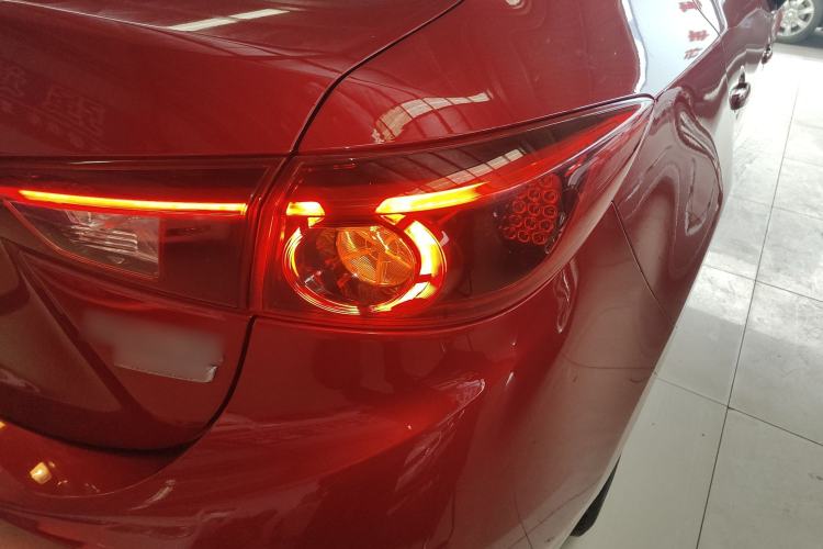 Used Mazda Mazda 3 Axela 2017 Sedan 1.5L Automatic Luxury Model Emission Standard China V