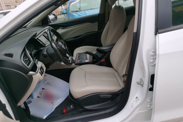 Used Buick GT 2019 15T Dual-Clutch Connected Elite Model China VI