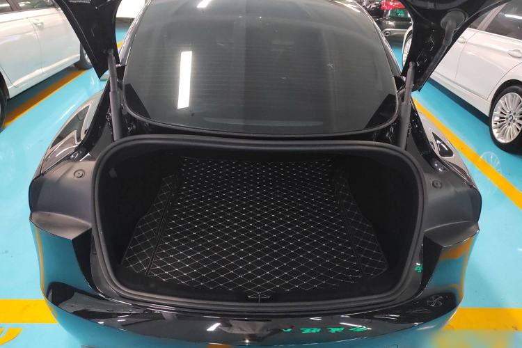 Used Tesla Model 3 2023 Rear-Wheel-Drive Version
