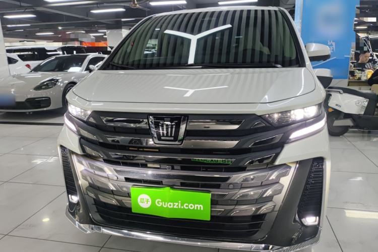 Used Toyota Vellfire 2024 Crown Dual-Engine 2.5L Supreme Executive Edition