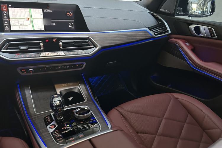 Used BMW X5 2022 Restyled xDrive 40Li M Sport Package
