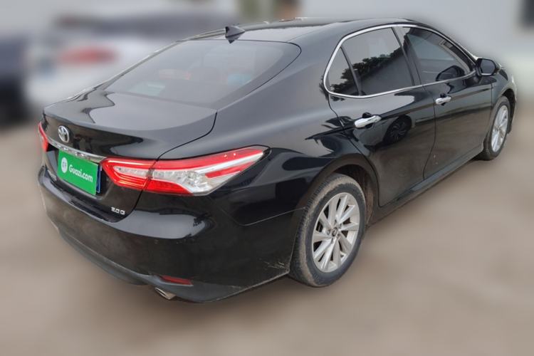 Used Toyota Camry 2021 2.0G Luxury Edition
