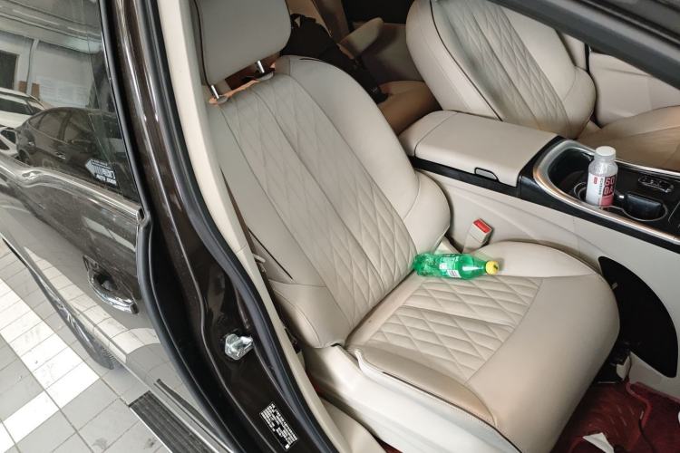 Used Buick GL8 2021 Land Cruiser Executive 652T Premium Model
