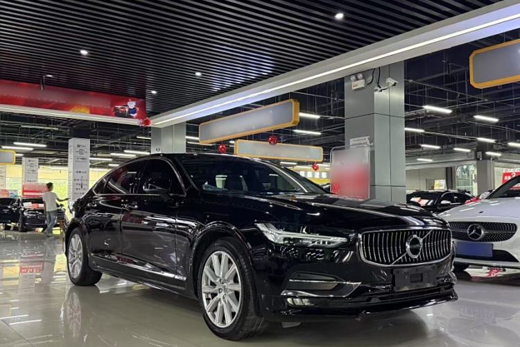 Used Volvo S90 2020 T5 Zhiyi Luxury Edition
