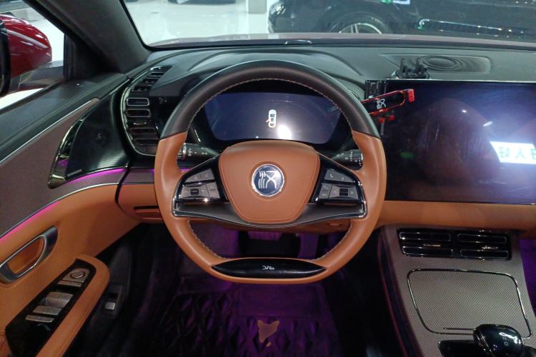 Used BYD Han 2022 DM-i 121KM Luxury Model