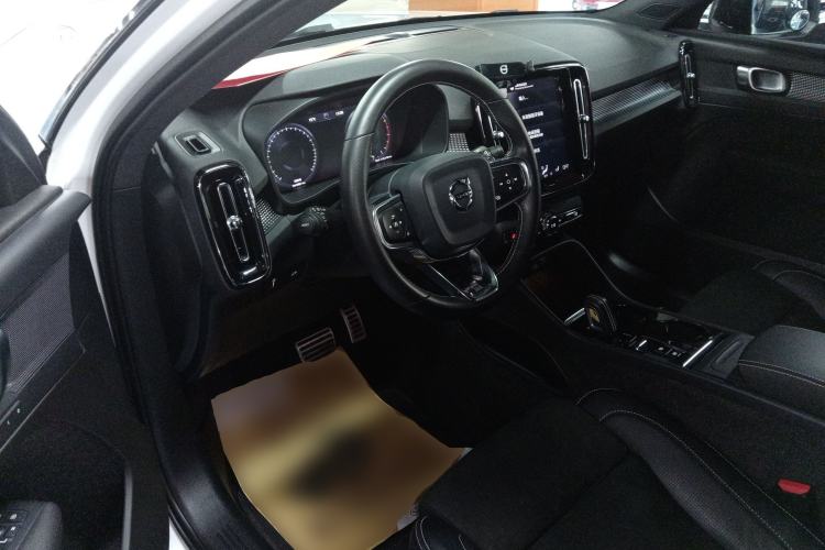 Used Volvo XC40 2020 T4 Four-Wheel Drive Smart & Sporty Edition
