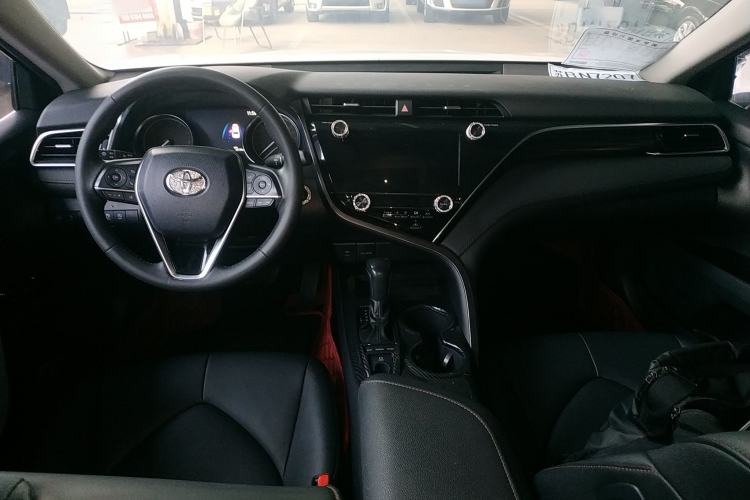 Used Toyota Camry 2019 Revised Version 2.5G Luxury Edition
