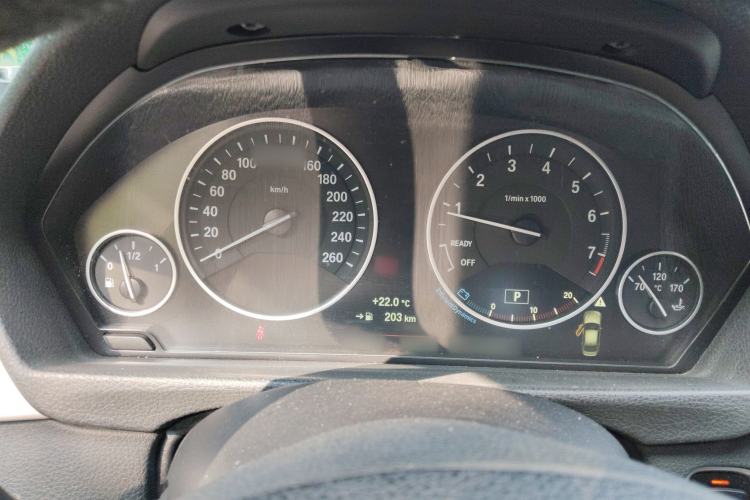 Used BMW 3 Series 2015 328Li xDrive Fashion Model
