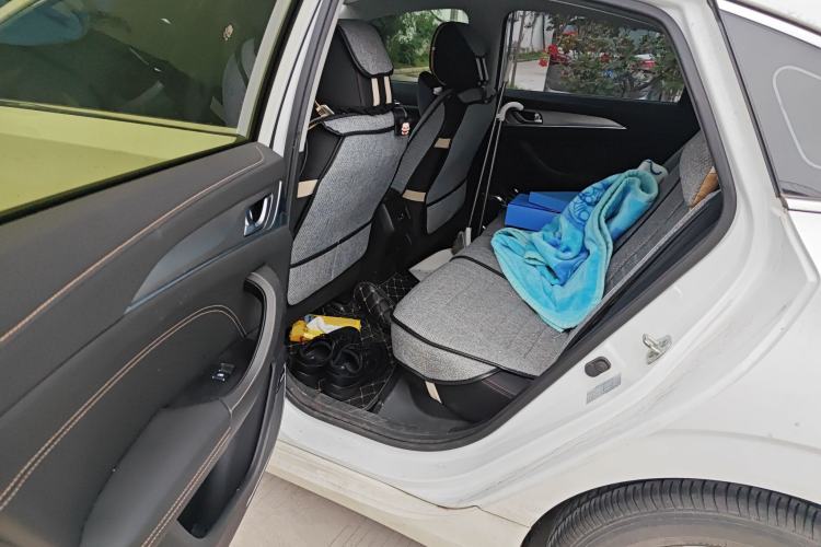 Used Changan Eado 2018 High-Energy Edition 1.6L GDI Automatic RuiFeng Model China V Standard