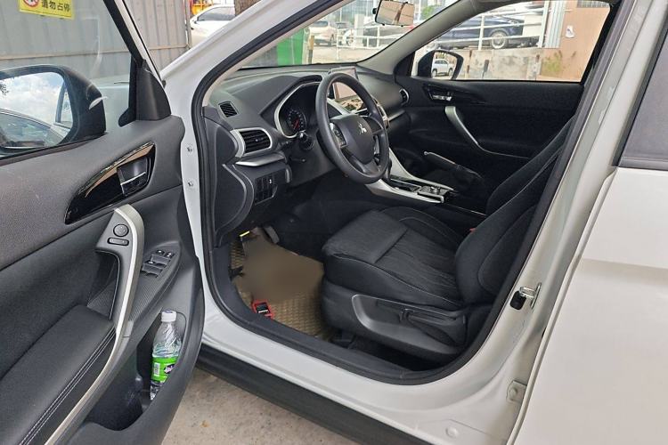 Used Mitsubishi Eclipse Cross 2018 1.5T CVT Two-Wheel Drive Fearless Edition
