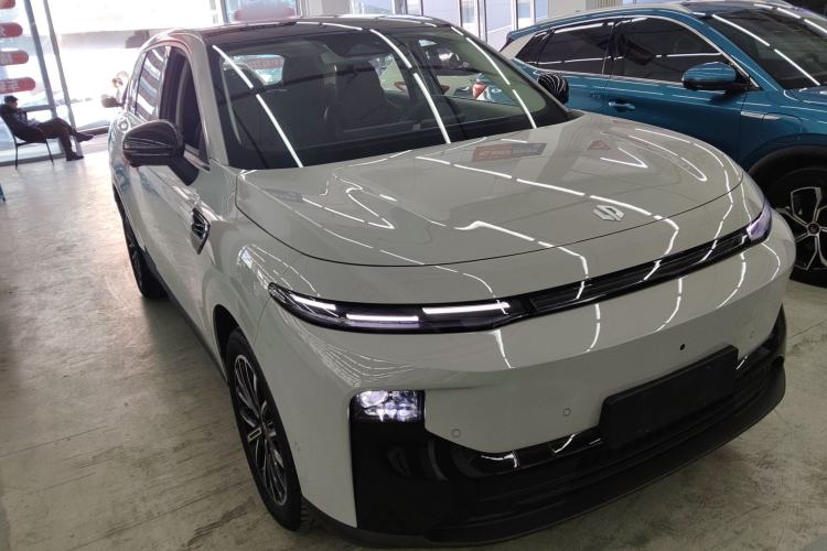 Used Leapmotor B10 2025 510 Joyful Edition
