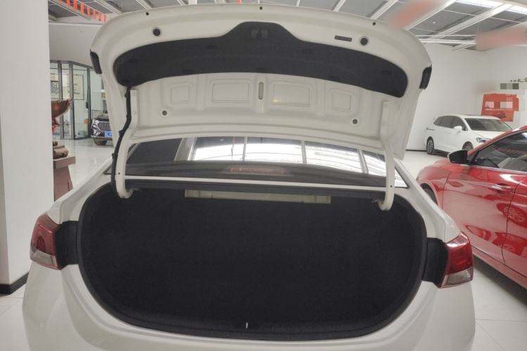 Used Hyundai Verna 2016 1.4L Automatic Cool Edition GLS