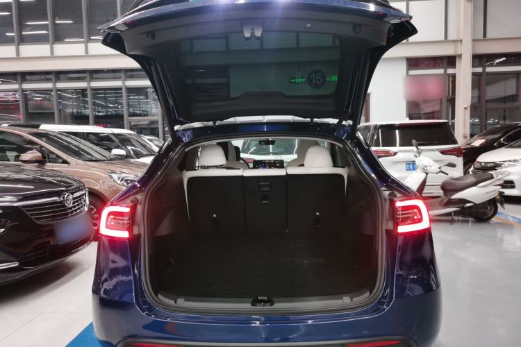 Used Tesla Model Y 2022 Performance High-Performance All-Wheel-Drive Version
