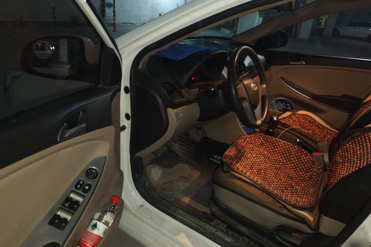 Used Hyundai Verna 2016 1.4L Manual Smart GLS Trim