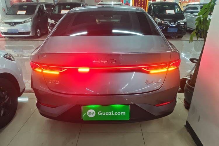 Used BYD Qin PLUS 2025 DM-i Smart Drive 55KM Leading Model
