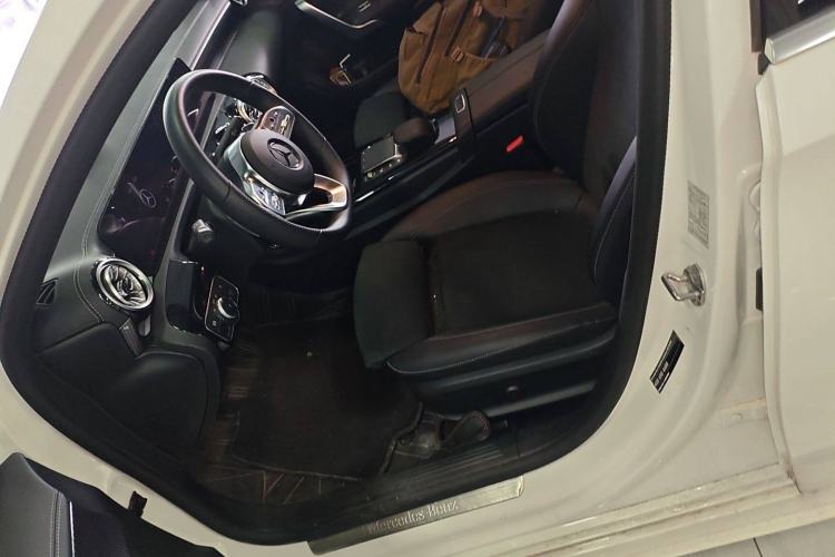 Used Mercedes-Benz A-Class 2022 Revised Version A 200 L Sport Sedan Fashionable Style
