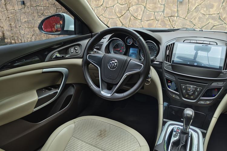 Used Buick Regal 2015 2.0L Leading Fashion Edition
