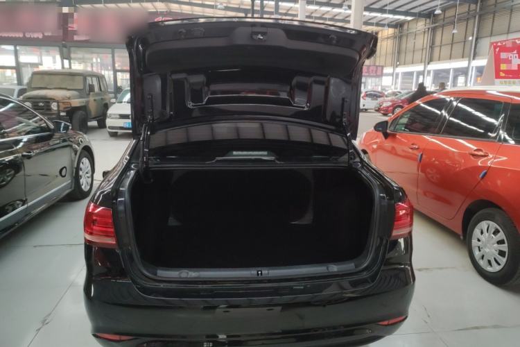 Used Volkswagen Lavida 2019 Lavida Start 1.5L Automatic Trendy Version China VI Standard
