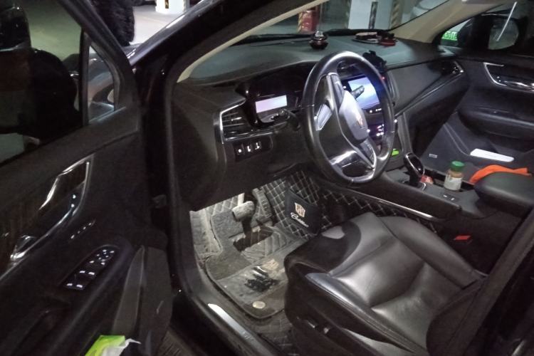 Used Cadillac XT5 2016 25T Luxury Model
