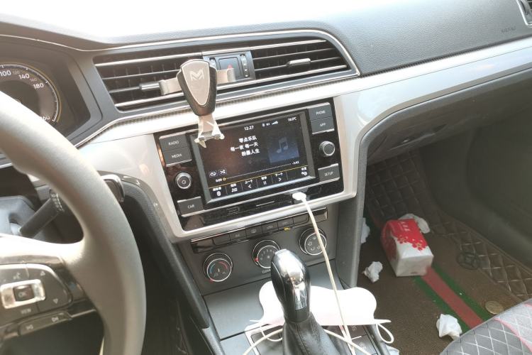 Used Volkswagen Lamando 2019 230TSI DSG Fashion Edition China VI