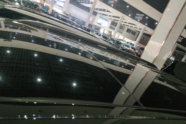 Used Ford Explorer 2023 EcoBoost 285 Four-Wheel Drive Titanium Edition 7-Seater