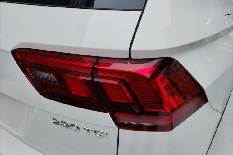 Used Volkswagen Tiguan L 2021 280TSI Automatic Two-Wheel Drive Comfort Edition – Low-Trim Version
