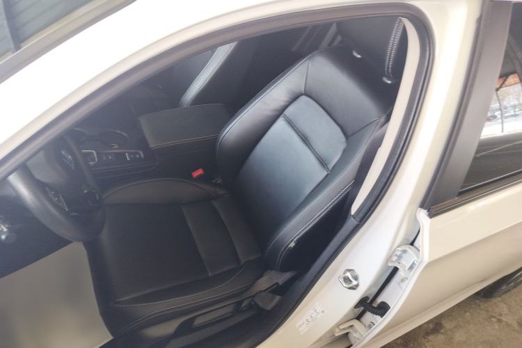 Used Honda Civic 2023 240TURBO CVT Dynamic Edition
