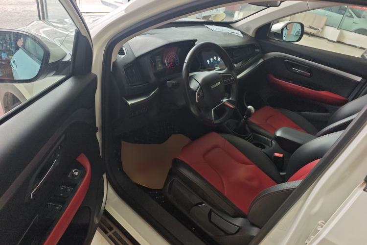 Used Haval H2s 2017 Red Label 1.5T Manual Comfort Model
