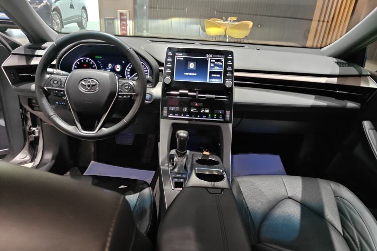 Used Toyota Avalon 2019 2.5L Touring Premium Version China VI Standard
