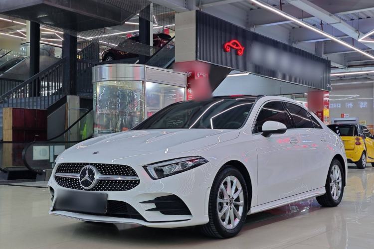 Used Mercedes-Benz A-Class 2020 Restyled A 200 L Sport Sedan Fashion Version
